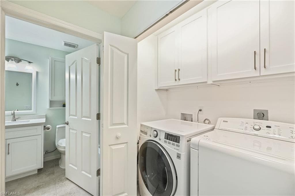 657 Saint Andrews BLVD-27