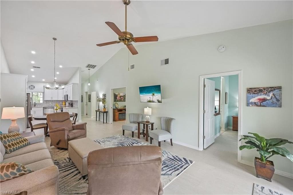 657 Saint Andrews BLVD-7