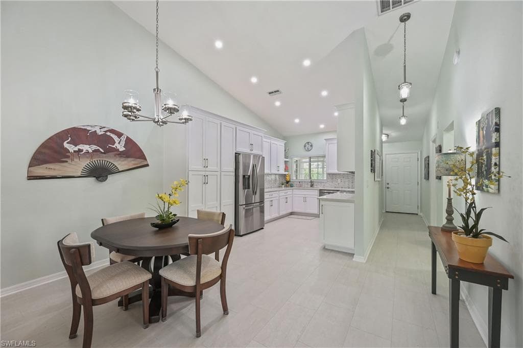 657 Saint Andrews BLVD-8