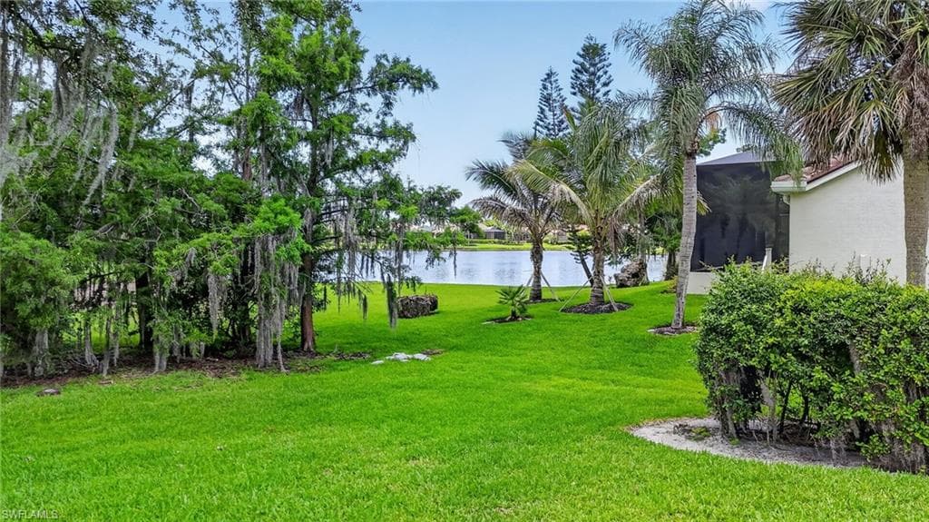 16047 Forest Oaks DR-10