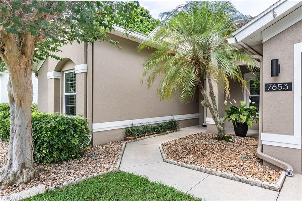 7653 Citrus Hill LN-5