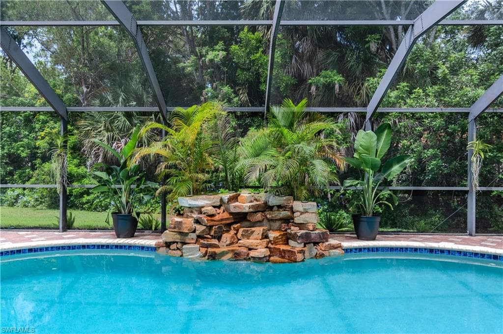 7653 Citrus Hill LN-30