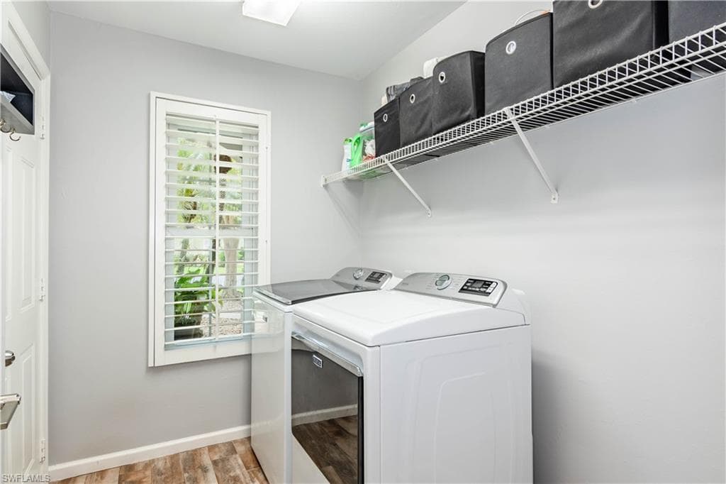 7653 Citrus Hill LN-18