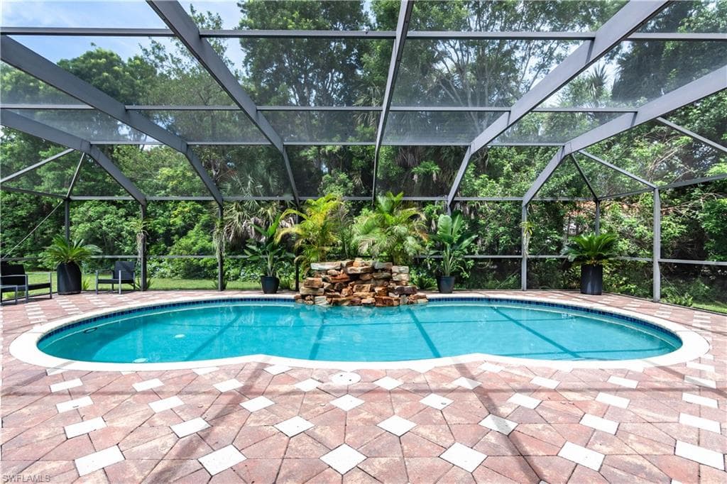 7653 Citrus Hill LN-29