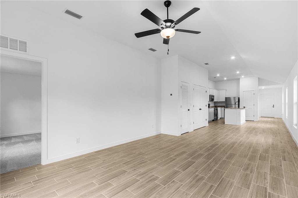 434 Parkdale BLVD-10