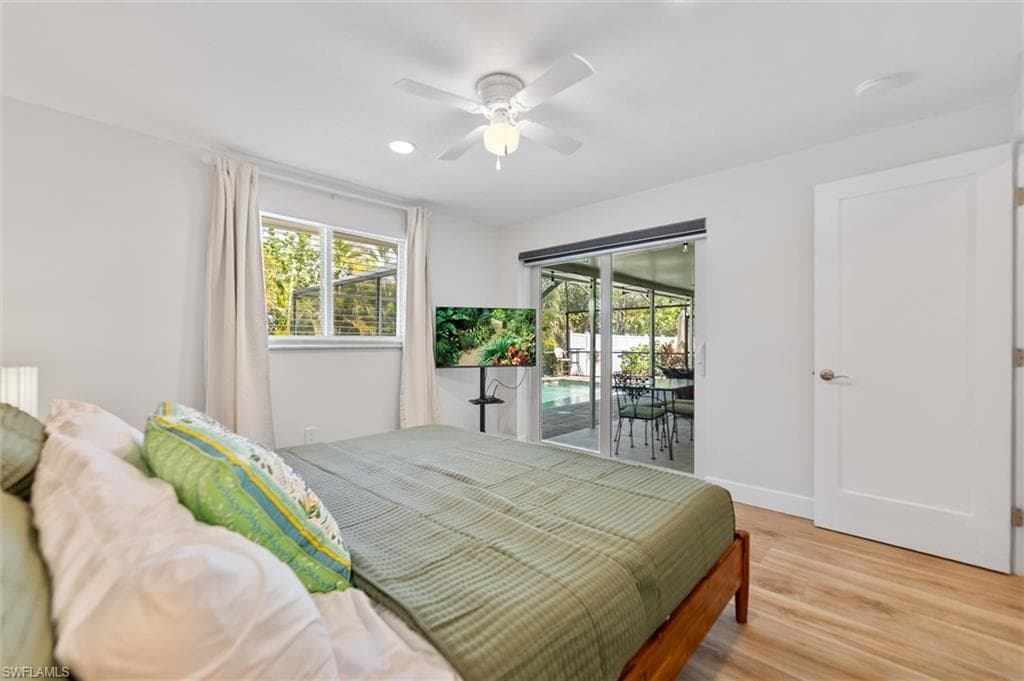 9428 Moonlight DR-17