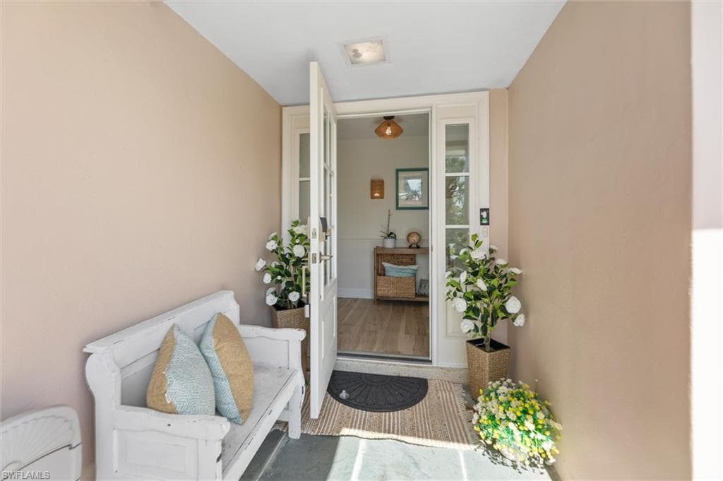 9428 Moonlight DR-3