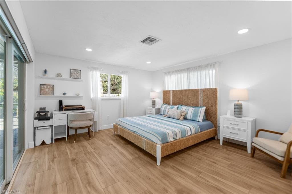 9428 Moonlight DR-14