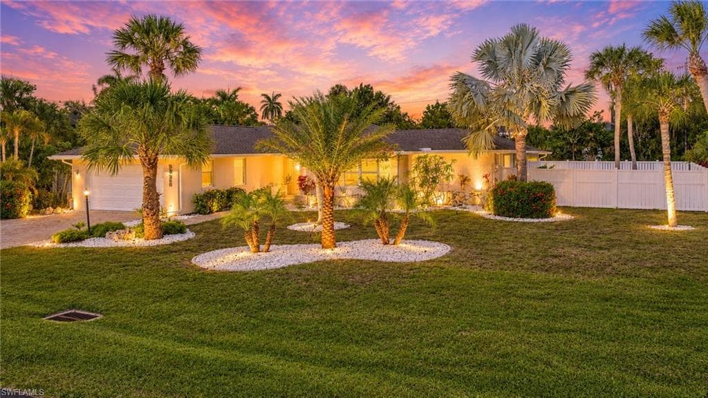 9428 Moonlight DR-41