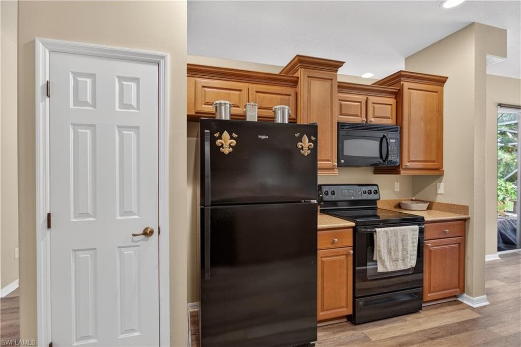 20552 Larino LOOP-7