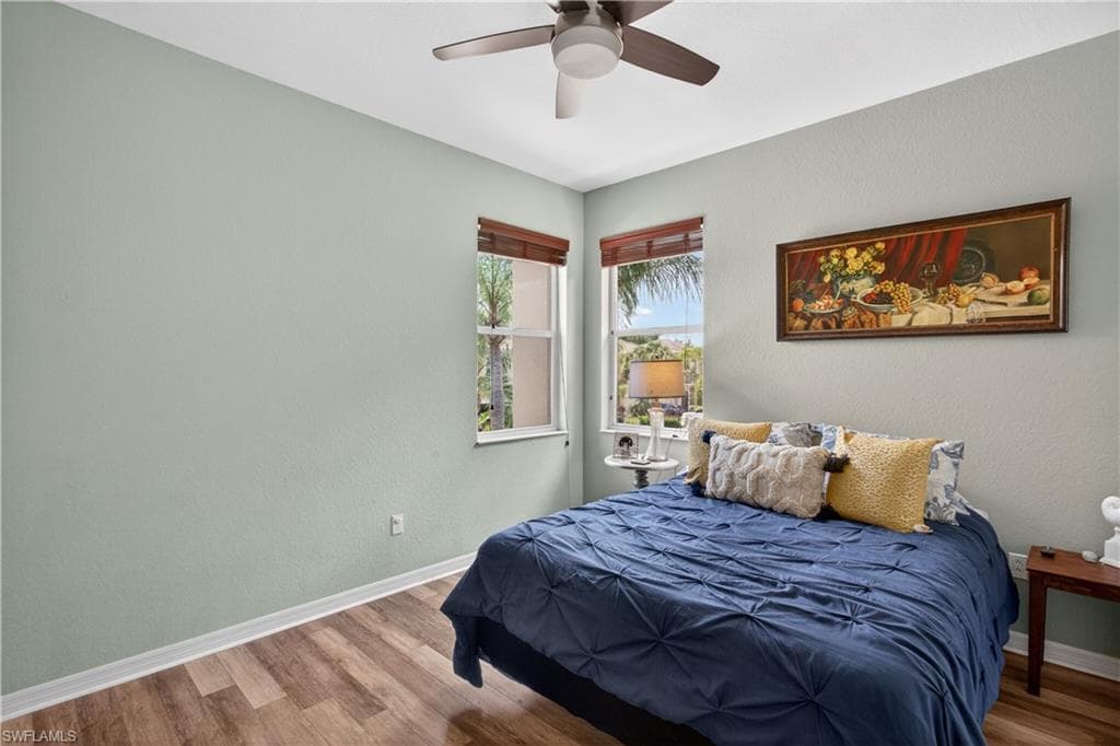 20552 Larino LOOP-24