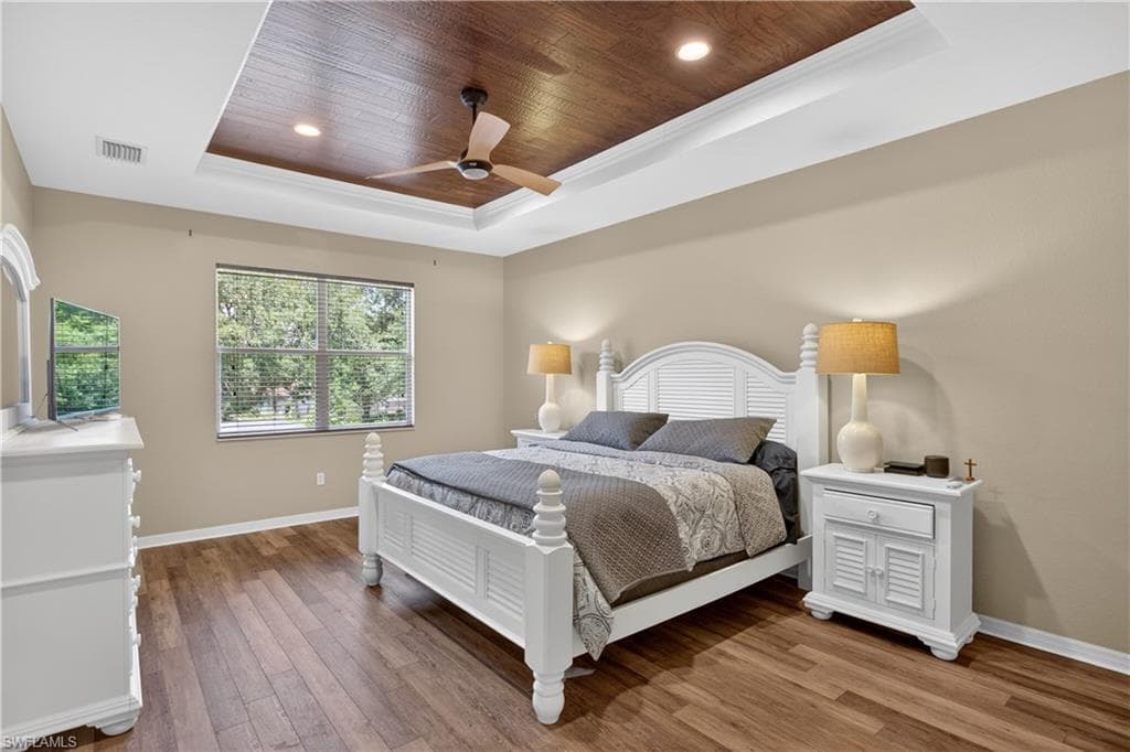 20552 Larino LOOP-18