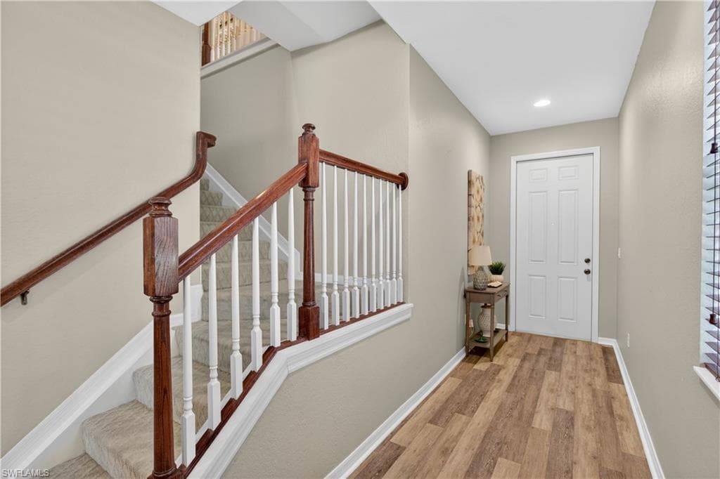 20552 Larino LOOP-15