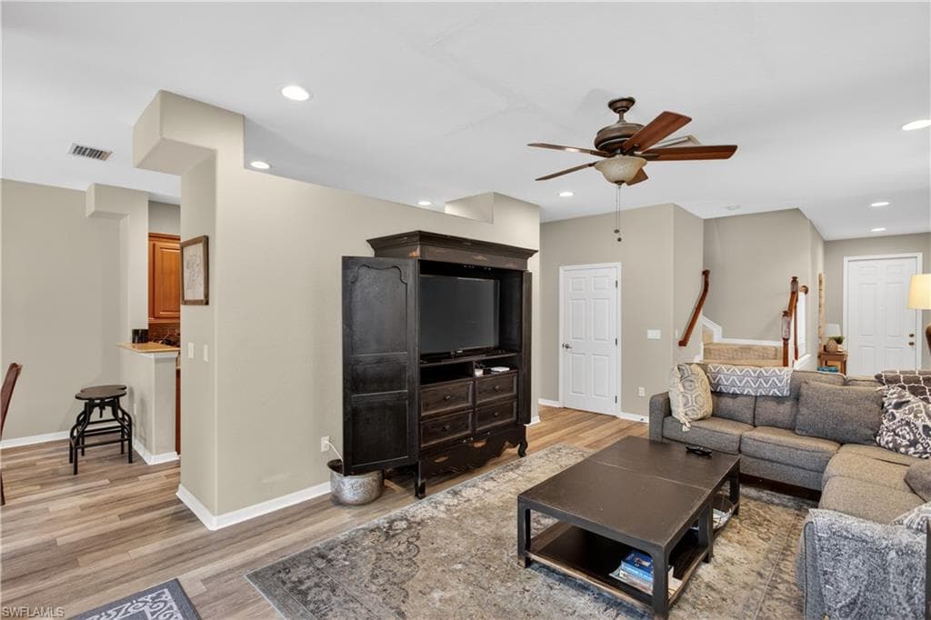 20552 Larino LOOP-4