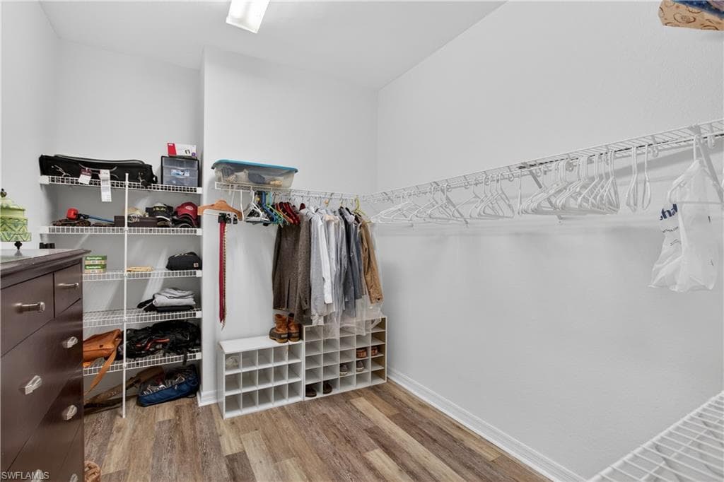 20552 Larino LOOP-21
