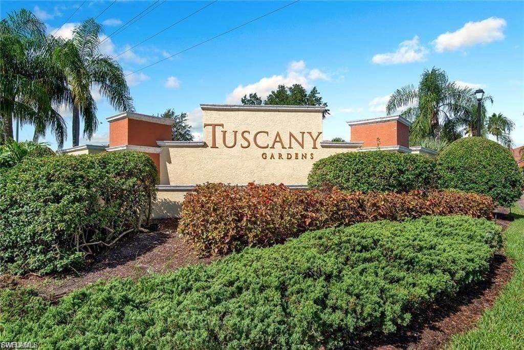 6360 Aragon WAY 206-2