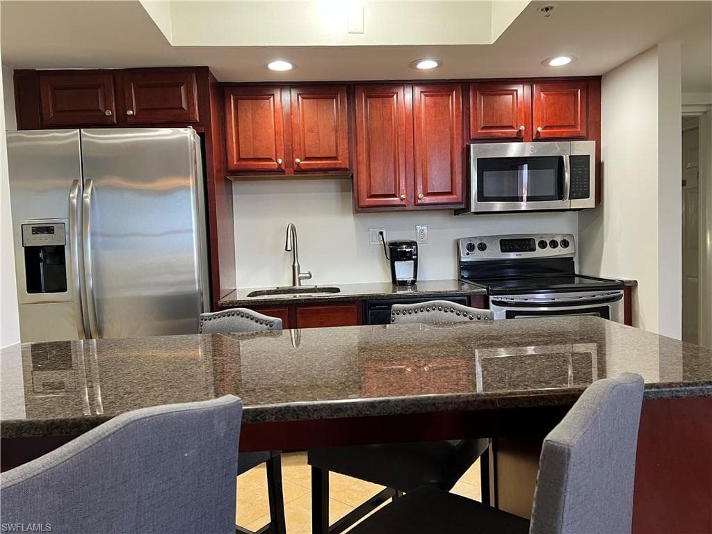 7390 Estero Blvd 203B-6