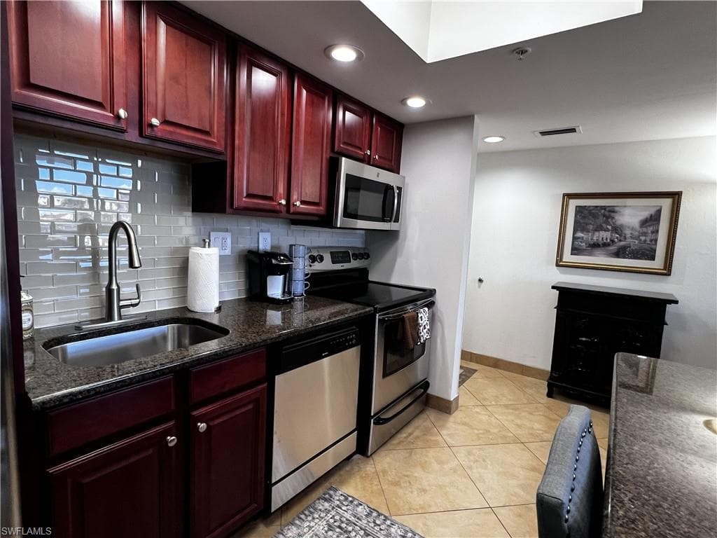 7390 Estero Blvd 203B-7