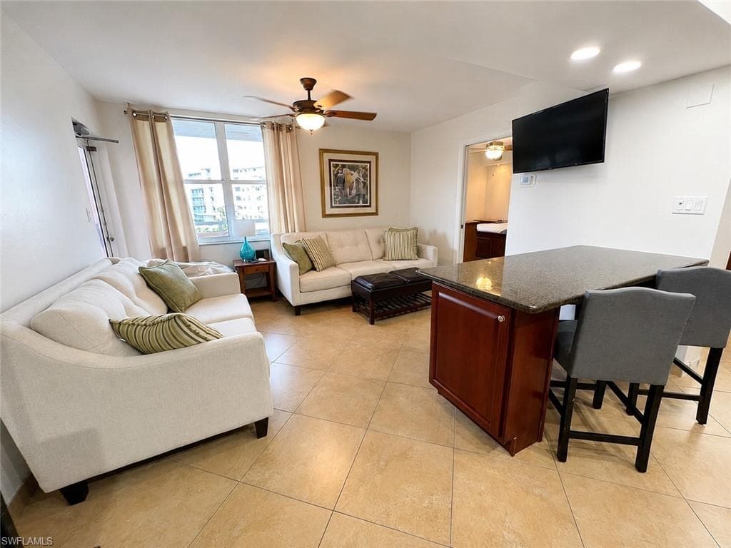 7390 Estero Blvd 203B-3