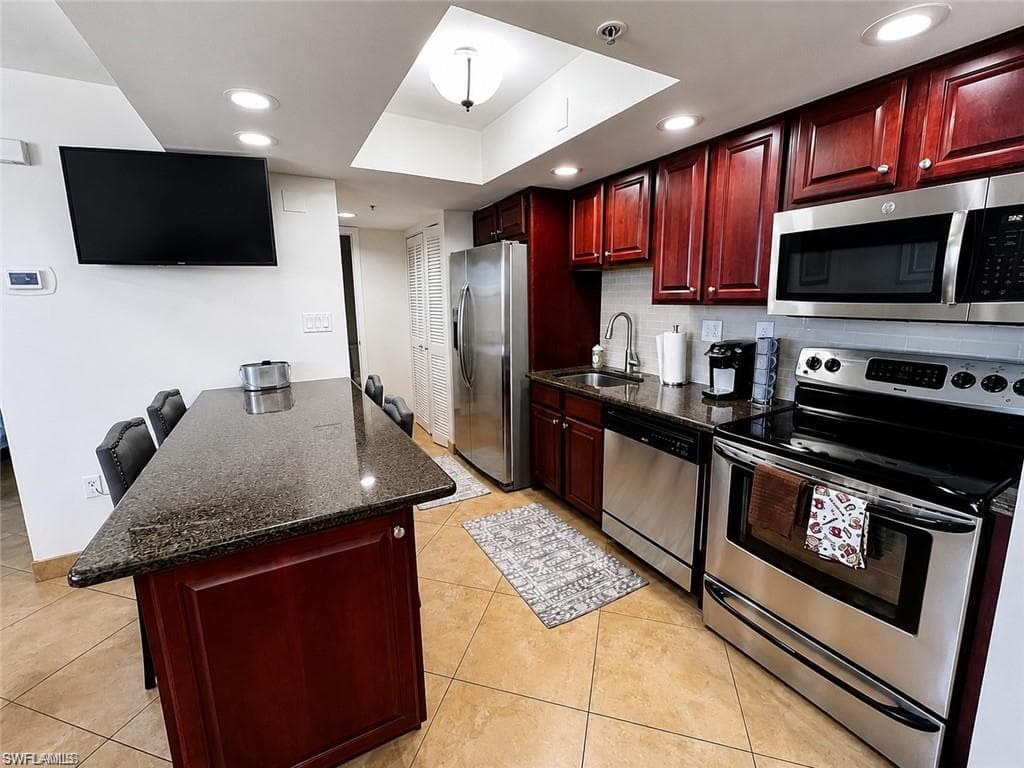 7390 Estero Blvd 203B-1