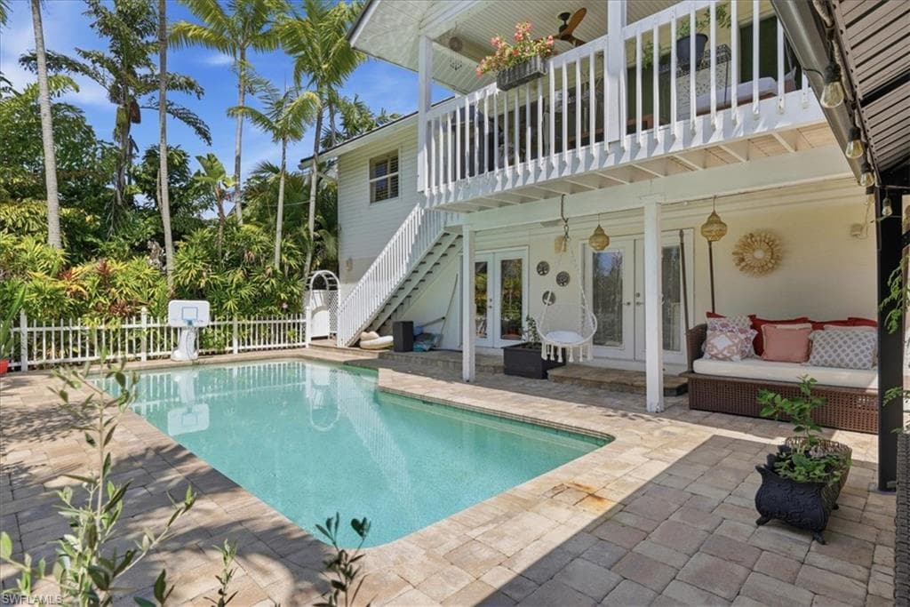 7215 Hendry Creek DR-28