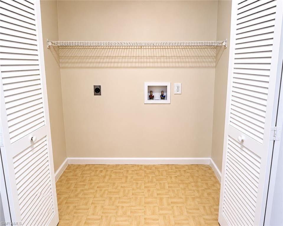 1005 SW 48th TER 3-7