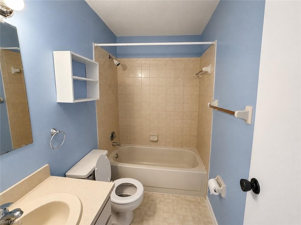 1005 SW 48th TER 3-10
