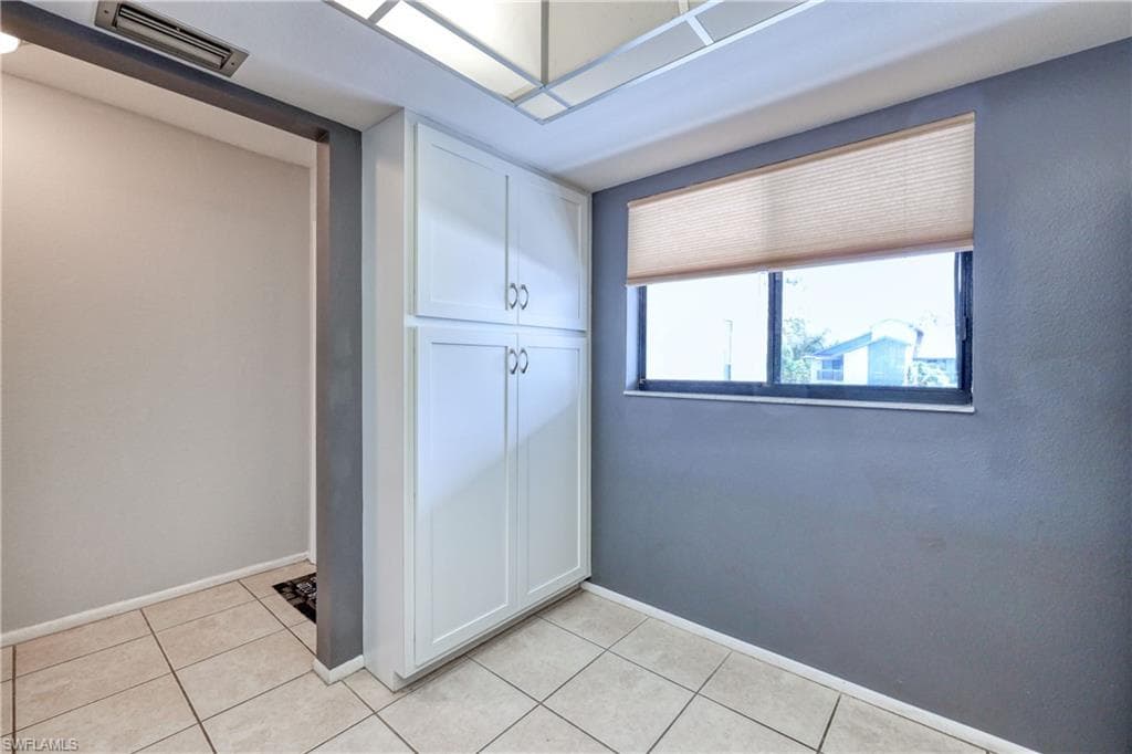 17456 OVERHILL DR F-17