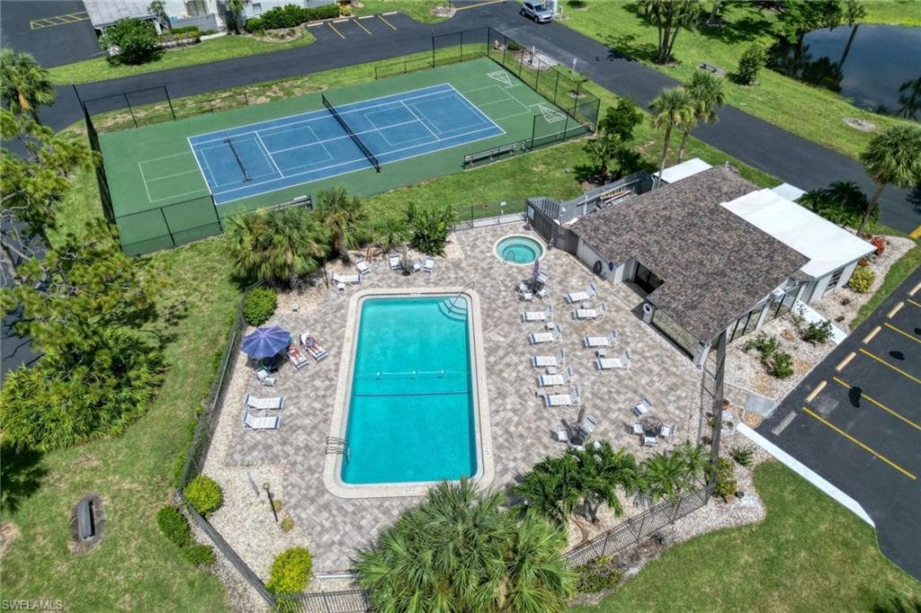 17456 OVERHILL DR F-20