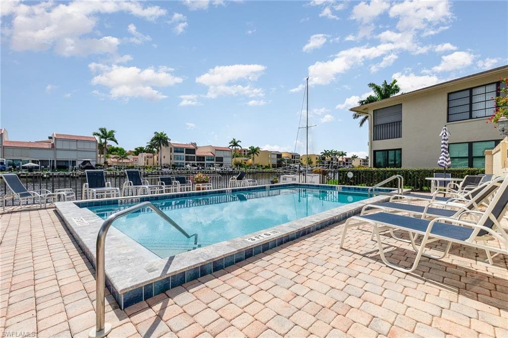 4001 SE 19th PL 1-23