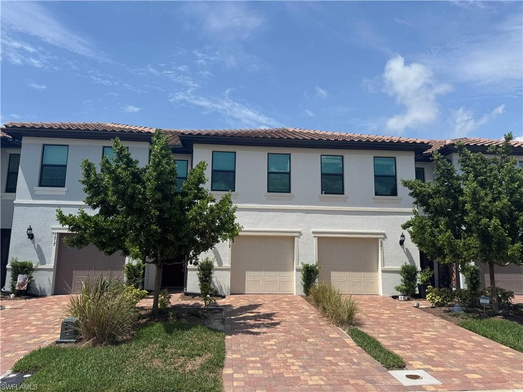 1519 Lake Jessup CIR-27
