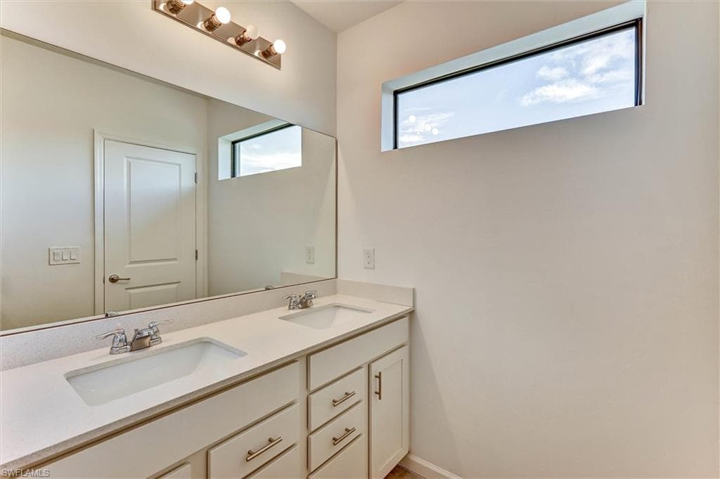 1519 Lake Jessup CIR-17