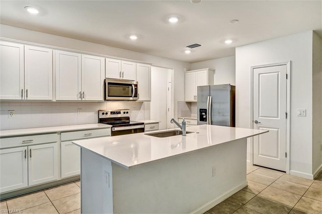 1519 Lake Jessup CIR-8