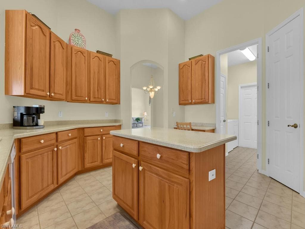 15420 Greenock LN-6