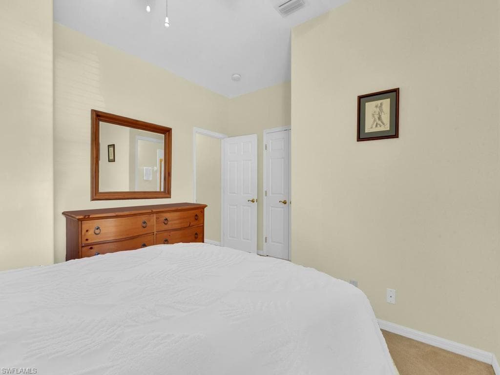 15420 Greenock LN-34