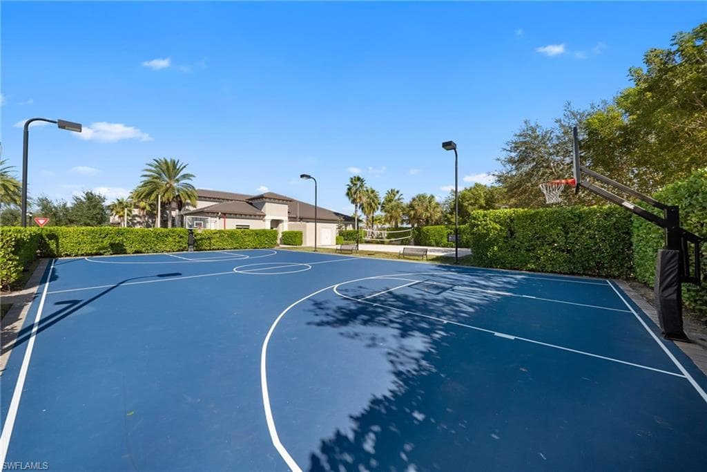 4586 Luminary AVE-46