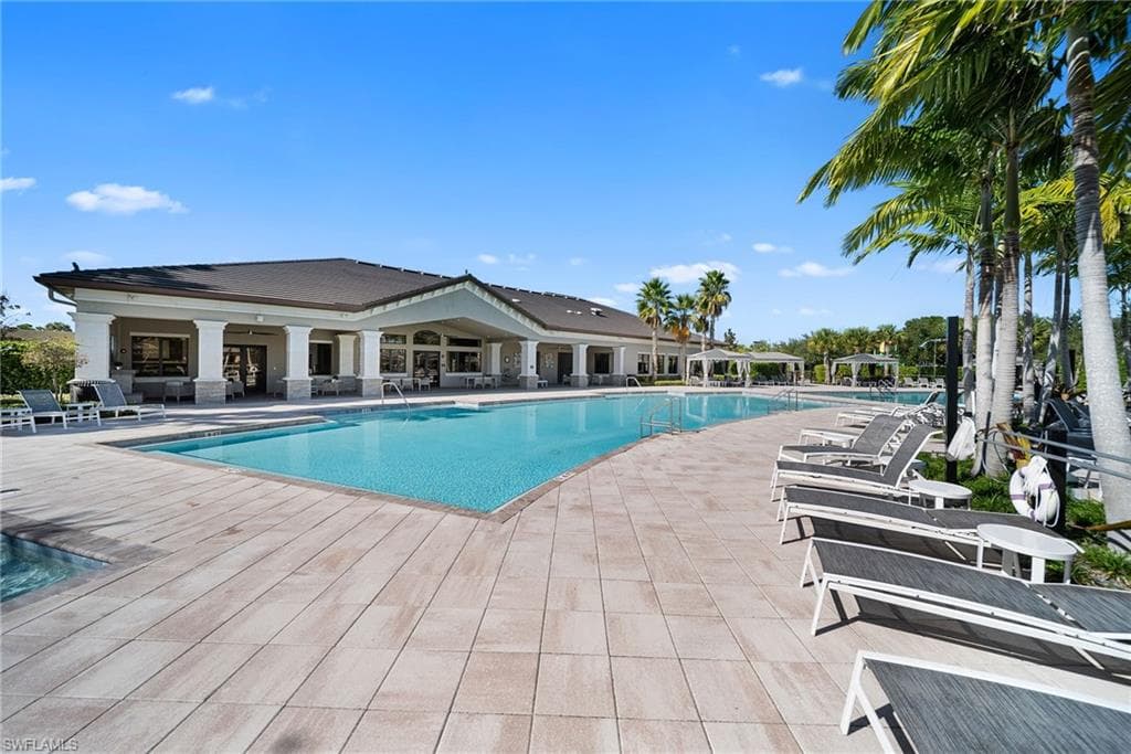 4586 Luminary AVE-43