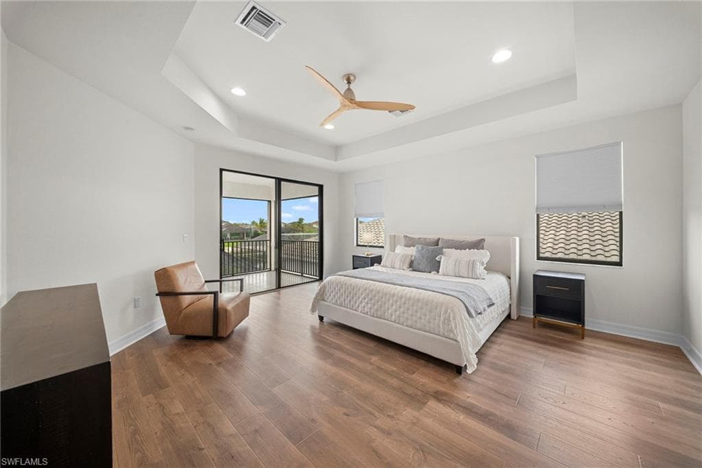 4586 Luminary AVE-24