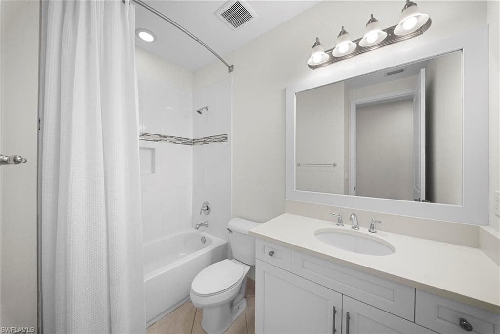 4586 Luminary AVE-34