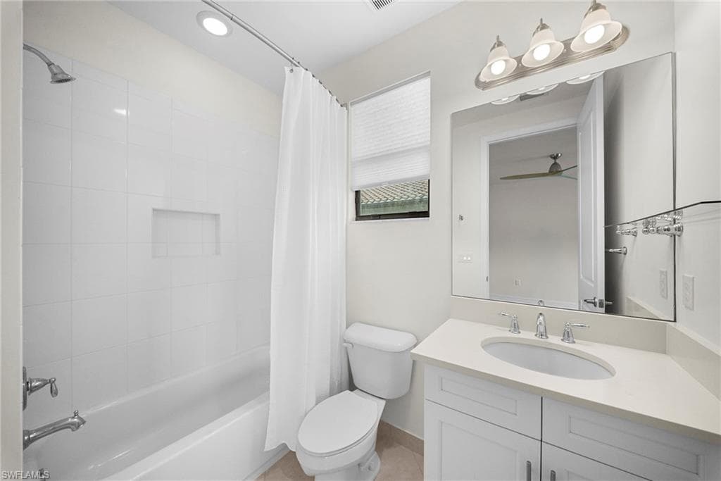 4586 Luminary AVE-31
