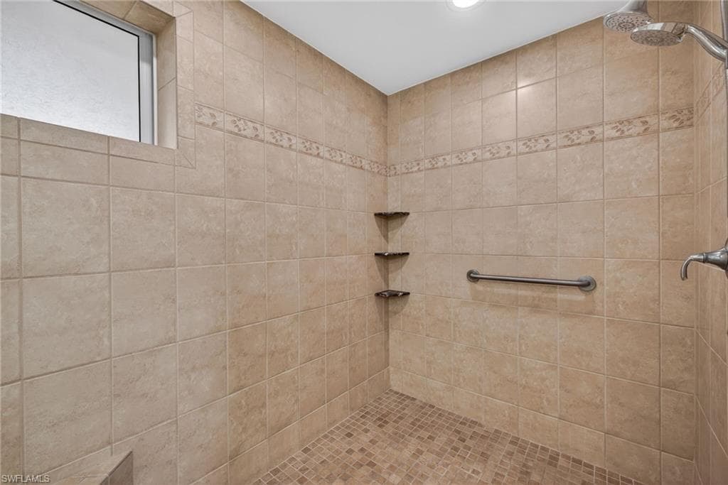 3426 Hancock Bridge PKWY 606-13
