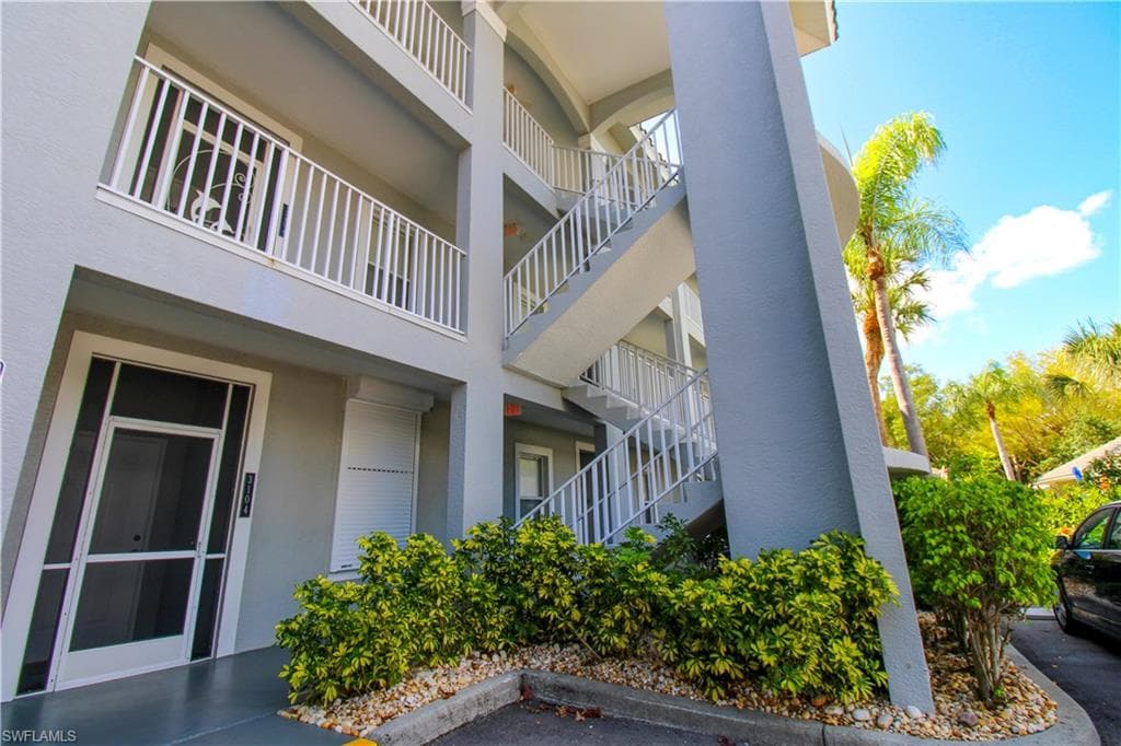 519 Roma CT 3206-7