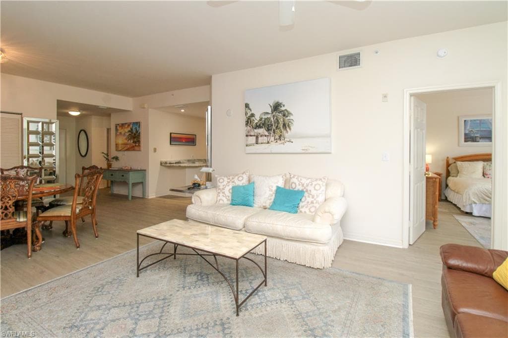 519 Roma CT 3206-29