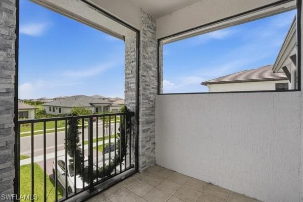 5156 Julienne RD-33