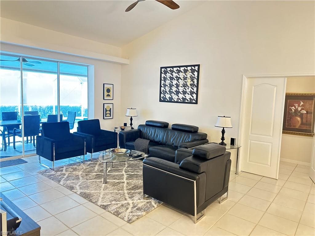 930 Marble DR-10