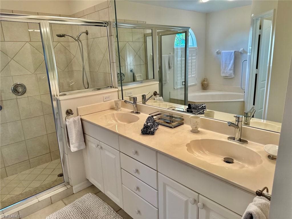 930 Marble DR-25