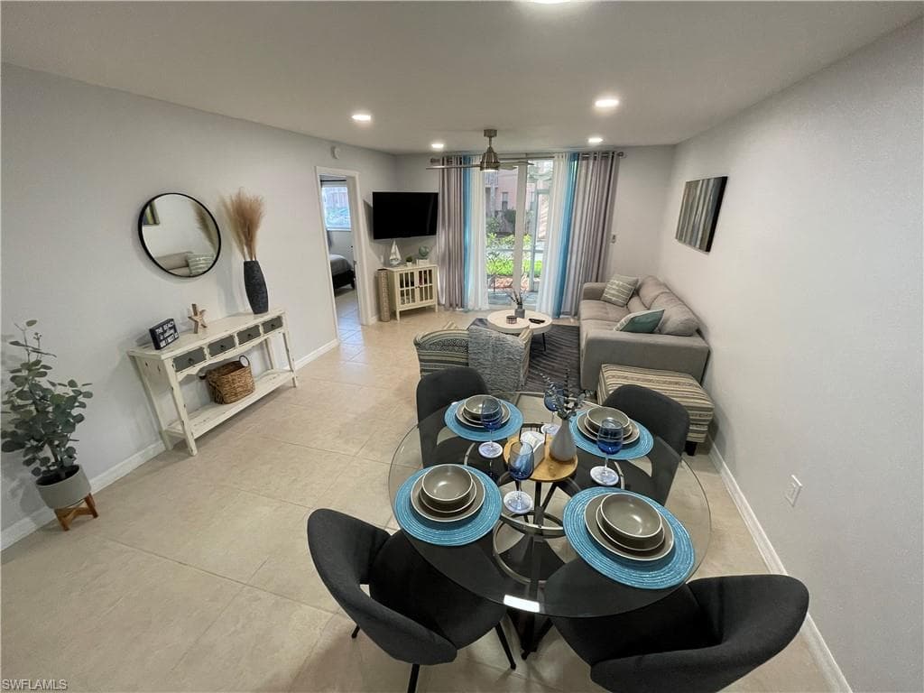 170 Turtle Lake CT 103-1