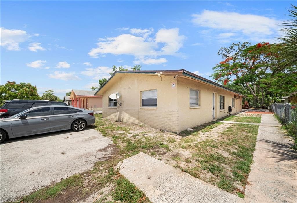 5551 5th AVE-2
