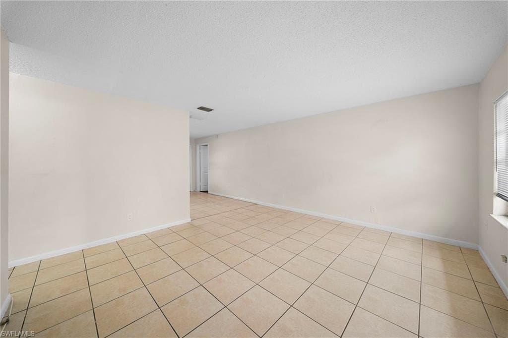 5551 5th AVE-3