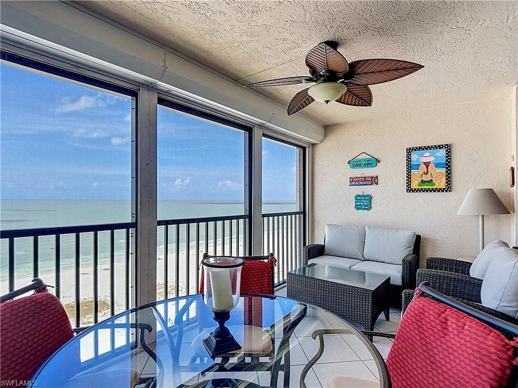2800 Estero BLVD PH3-14